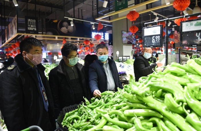 河南省開(kāi)封市市場(chǎng)監(jiān)管局開(kāi)展食品安全抽樣檢查