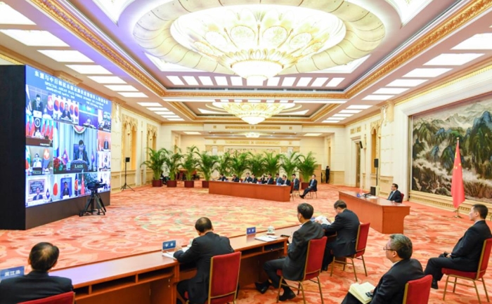 李克強出席東盟與中日韓抗擊新冠肺炎疫情領(lǐng)導(dǎo)人特別會議