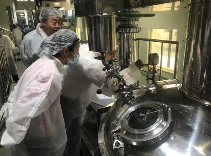 圖為檢查現(xiàn)場。