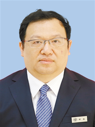 鐘揚像。新華社