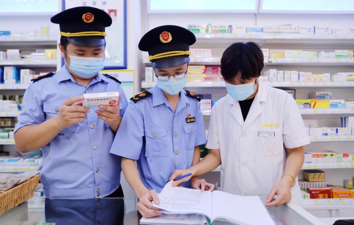 圖為檢查現(xiàn)場。