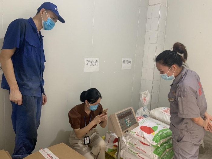 圖為檢查現(xiàn)場。