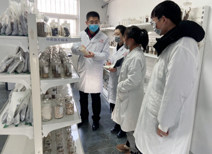 圖為檢查現(xiàn)場。