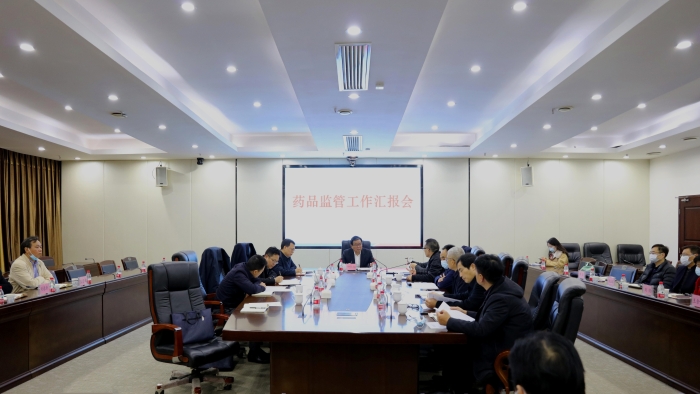 圖為調(diào)研現(xiàn)場。