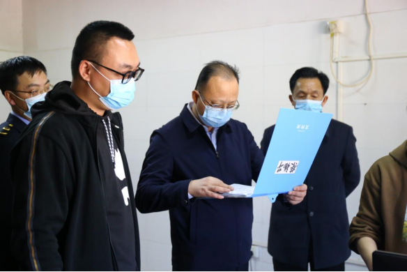 益陽：督導包保主體食品安全“兩個責任”機制落實情況
