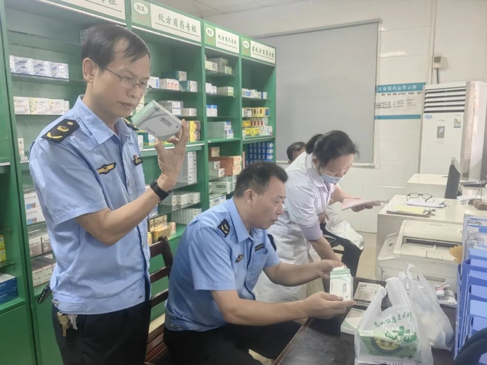 圖為檢查現(xiàn)場。