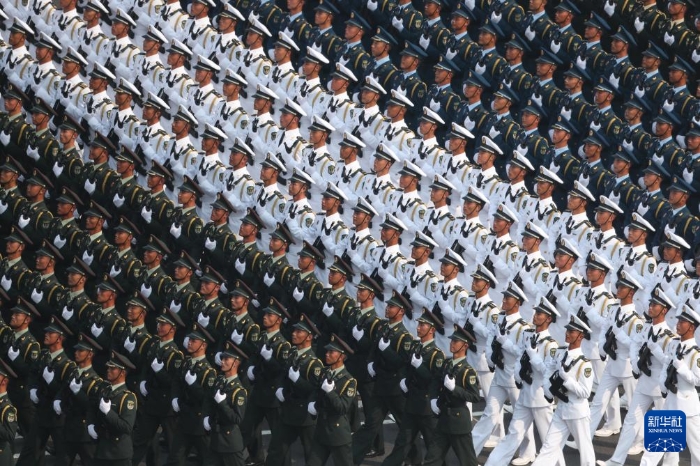 2019年10月1日上午，慶祝中華人民共和國成立70周年大會在北京天安門廣場隆重舉行。這是聯(lián)勤保障部隊方隊。新華社記者 江宏景 攝